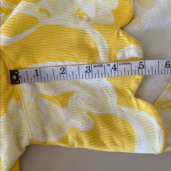 Lilly Pulitzer Yellow Buttercup Short Scallop Hem 100% Cotton Size 2 - Picture 13 of 13